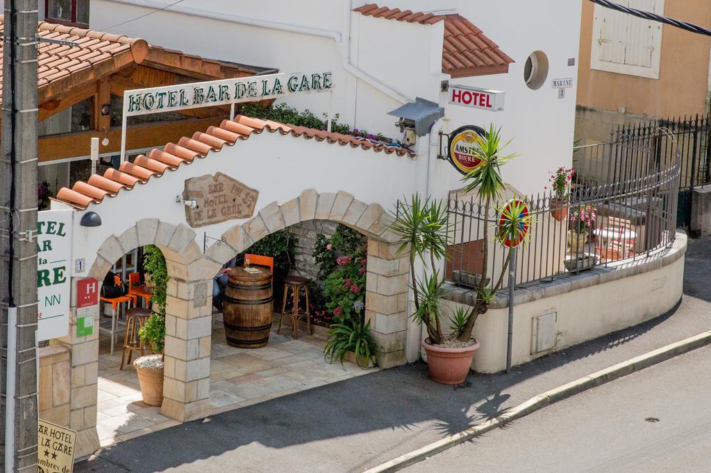 Hotel De La Gare Hendaye Exterior foto